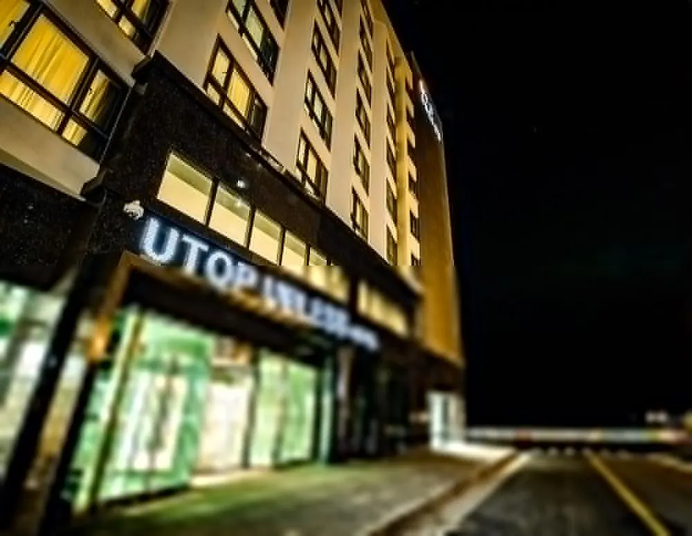 Utop Ubless Hotel Jeju 4*,