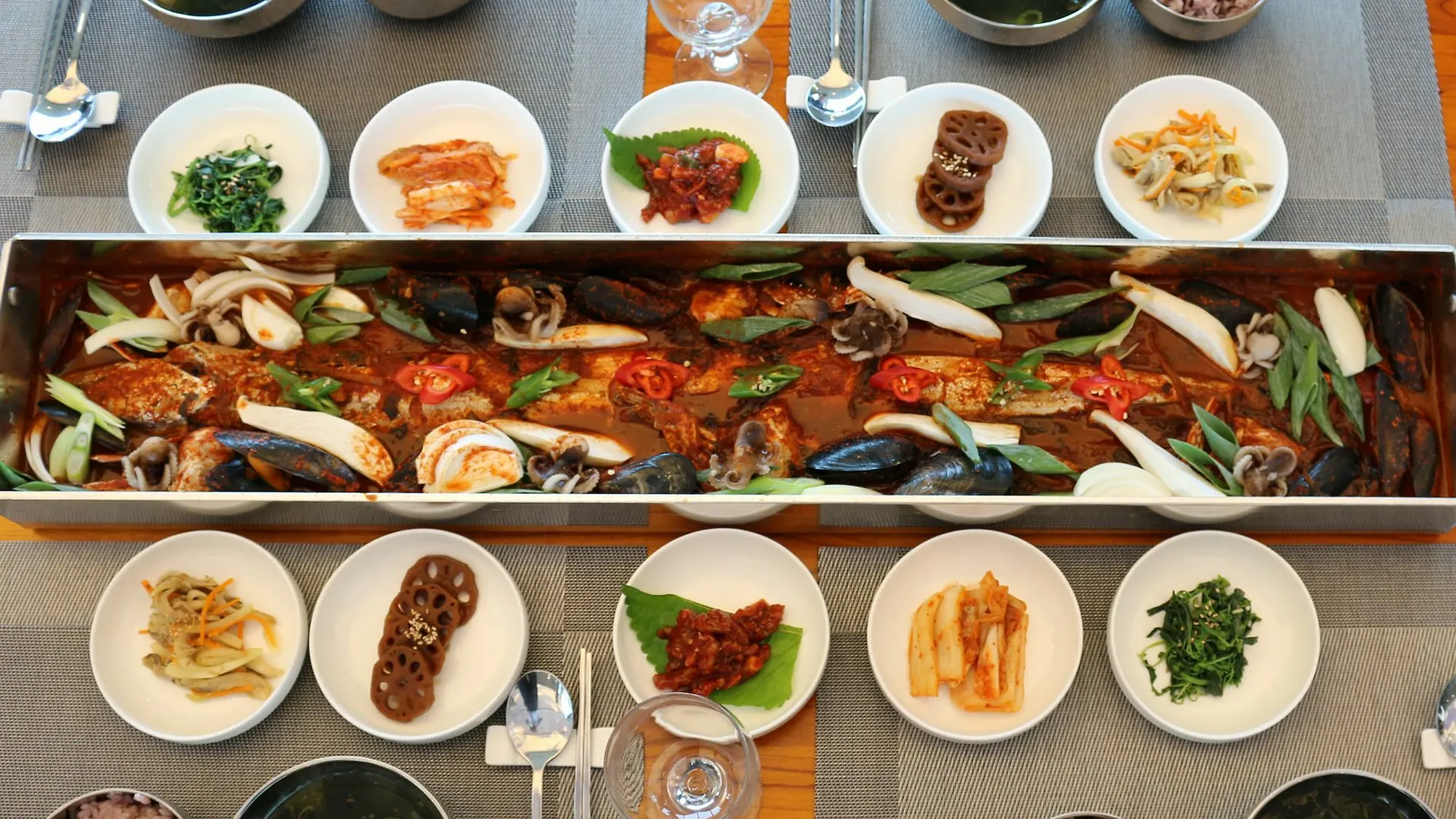 Utop Ubless Hotel Jeju 4*,